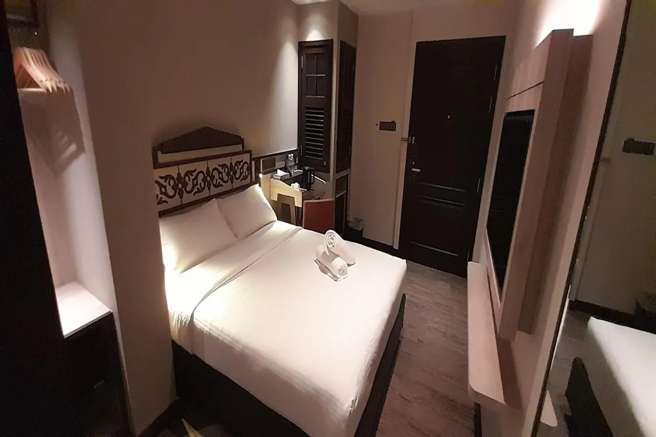 Lion Peak Hotel Hamilton Singapore